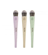 Natural Fiber Fluid Makeup Brush by Beter